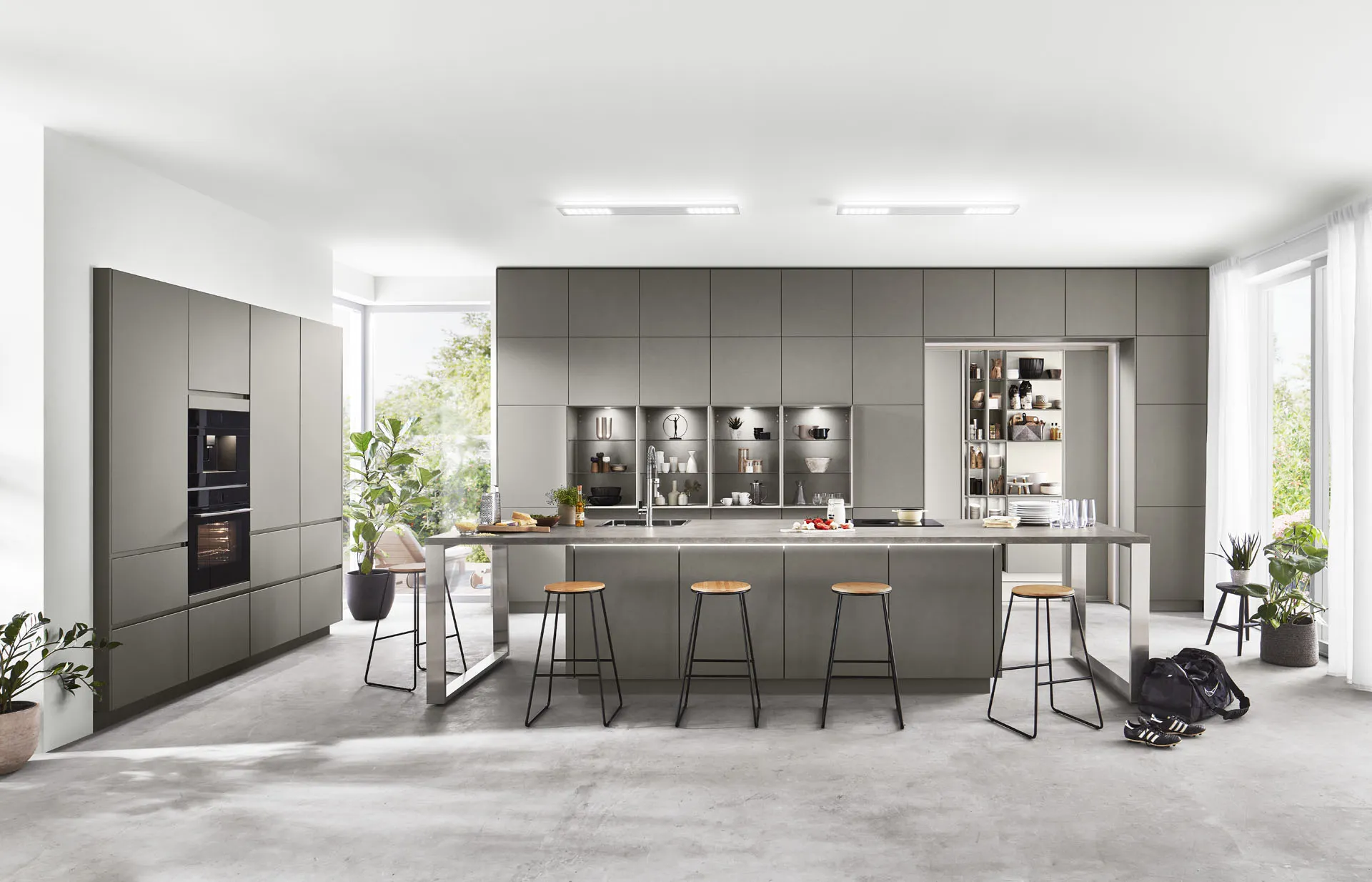 how long it takes to set up a kitchen