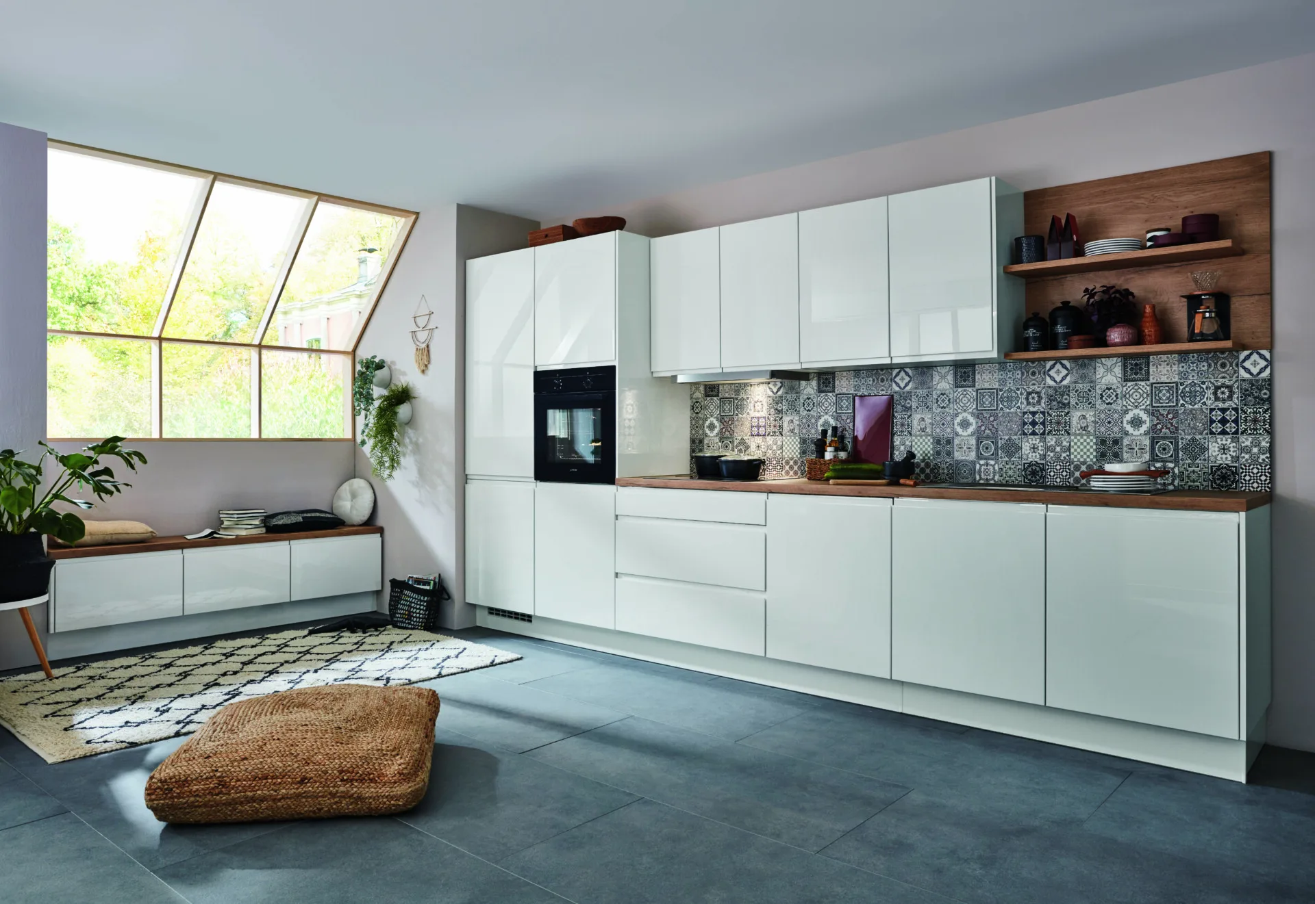 glossy white handleless kitchen